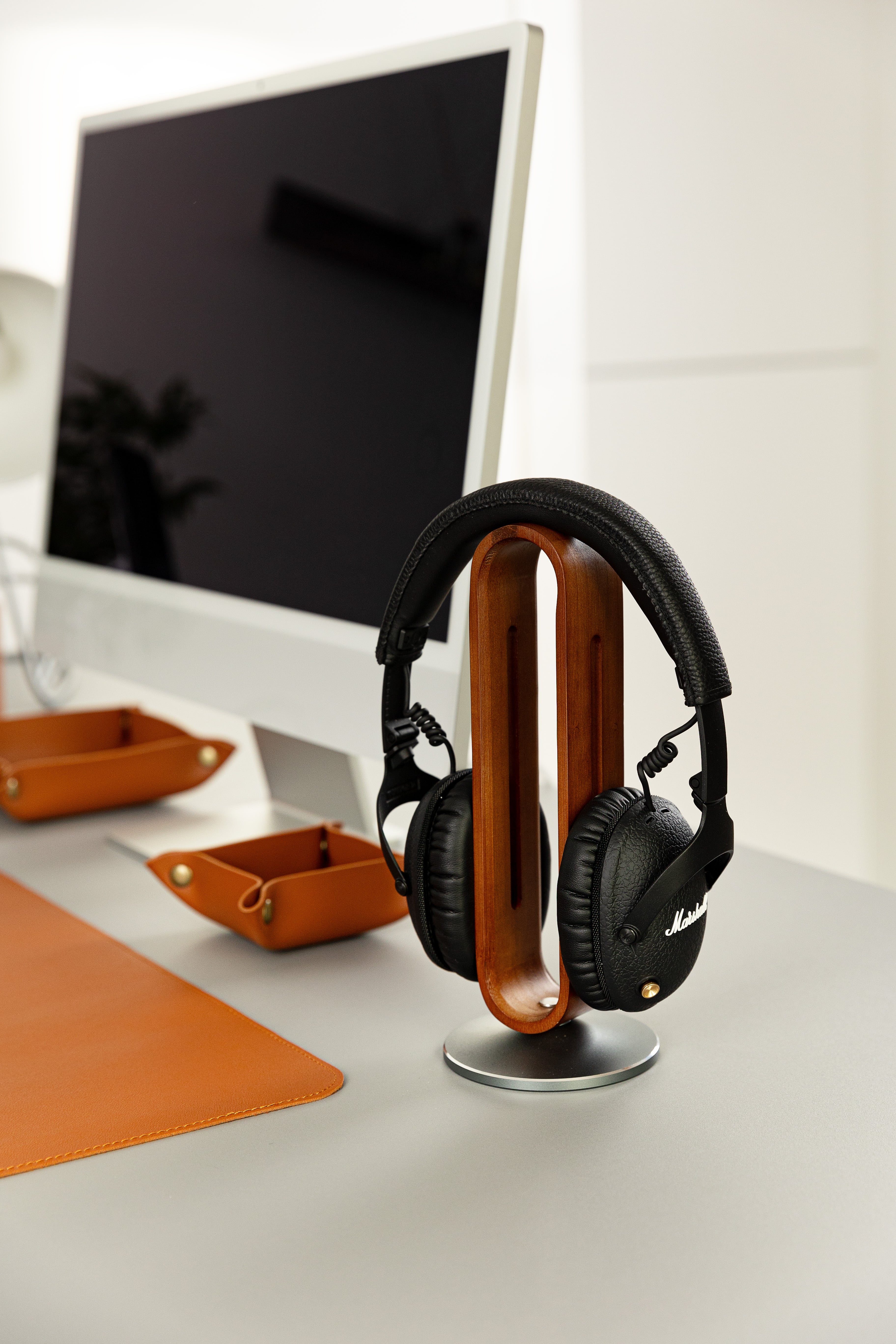 Headphone stand - Fornest